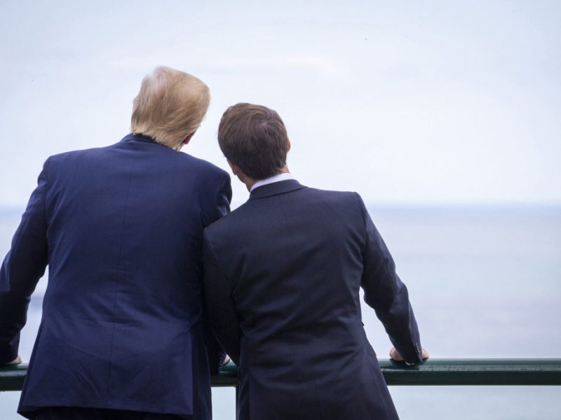 Emmanuel Macron, président de la République française, et Donald Trump, président des États-Unis, lors des cérémonies pour le 75e anniversaire du débarquement du 6 juin 1945. Cimetière militaire américain de Colleville-sur-Mer, 6 juin 2019.
© Jean-Claude Coutausse pour Le Monde
Emmanuel Macron, President of the French Republic, and Donald Trump, President of the United States, at a commemoration of the 75th anniversary of the D Day landings on June 6, 1945. Normandy American Cemetery, Colleville-sur-Mer, June 6, 2019.
© Jean-Claude Coutausse for Le Monde
Photo libre de droit uniquement dans le cadre de la promotion de la 34e édition du Festival International du Photojournalisme "Visa pour l'Image - Perpignan" 2022 au format 1/4 de page maximum. Résolution maximale pour publication multimédia : 72 dpi
Mention du copyright obligatoire.
Cette image ne pourra plus être utilisée en libre de droit après le 31 décembre 2022.
The photos provided here are copyright but may be used royalty-free for press presentation and promotion of the 34th International Festival of Photojournalism Visa pour l'Image - Perpignan 2022.
Maximum size printed: quarter page
Maximum resolution for online publication: 72 dpi
Copyright and photo credits (listed with captions) must be printed.
This photo can no longer be used royalty-free after December 31, 2022.